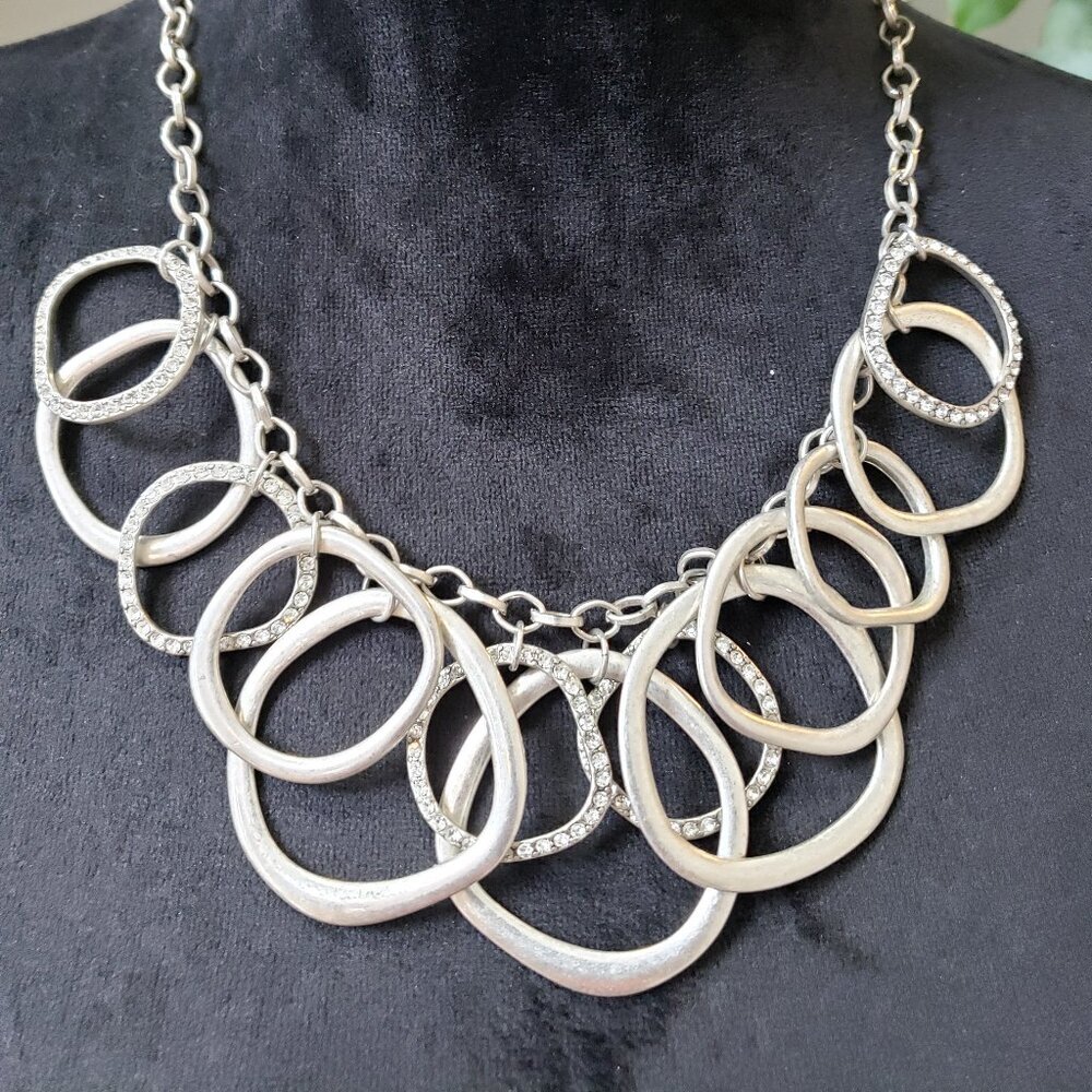 Womens Silver Tone Premier Designs Round About w/ Crystal Necklace with Lobster